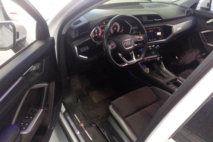 Used Audi Q3 2019 45 TFSI quattro Luxury Dynamic Edition