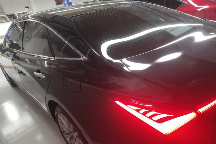 Used Toyota Avalon 2024 Dual-Motor 2.0L Premium Edition