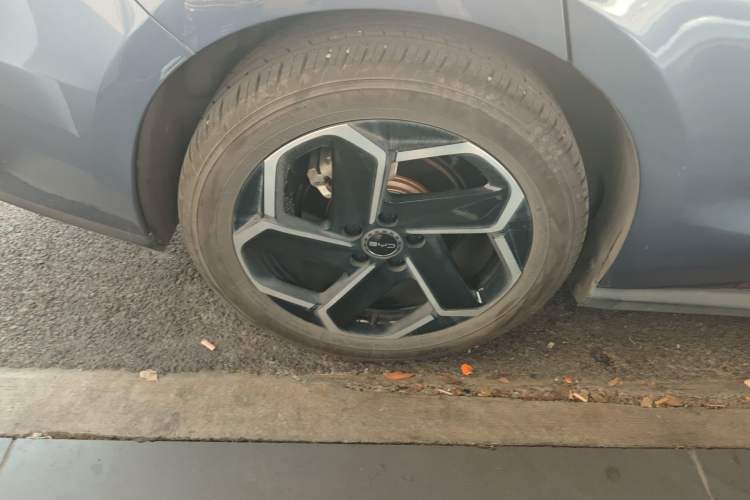 Used BYD Seal 06 New Energy 2024 DM-i 120KM Flagship Model
