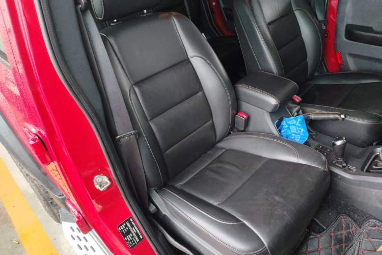 Used Beijing Auto BJ40 2016 40L 2.3T Automatic All-Wheel Drive Premium Edition
