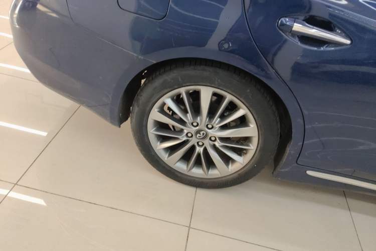 Used Infiniti Q50L 2018 2.0T Enjoyment Version China VI Standard