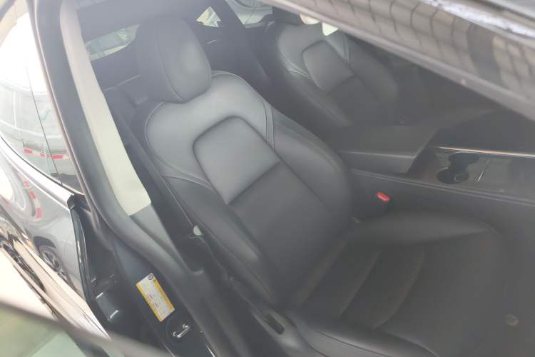 Used Tesla Model Y 2024 Rear-Wheel-Drive Version