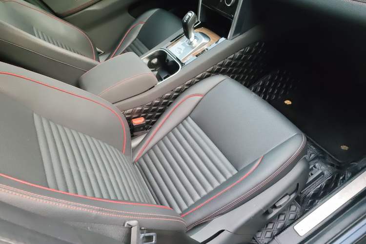 Used Land Rover Discovery Sport 2020 249 PS R-Dynamic Performance Edition
