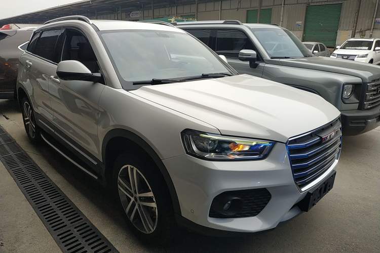 Used Haval H6 Coupe 2017 Red-Label 2.0T Automatic Two-Wheel Drive Elite Model