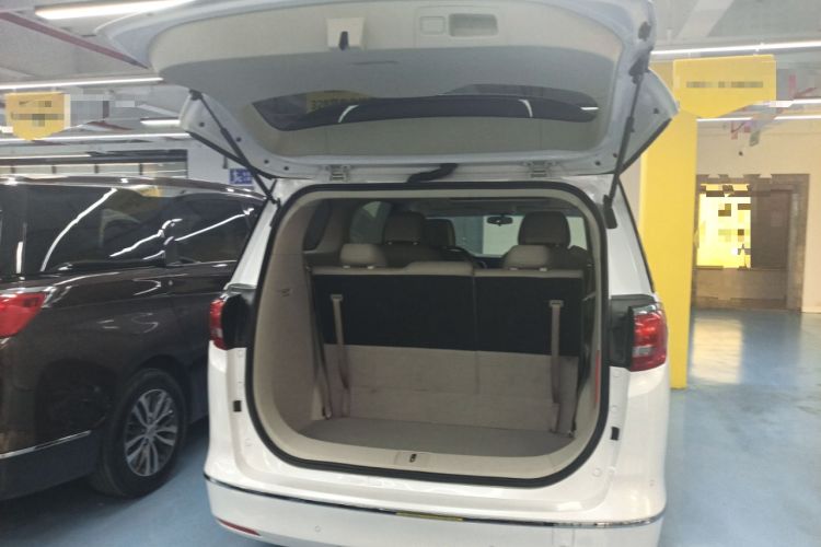 Used Buick GL8 2017 ES 28T Comfort Model China V Standard
