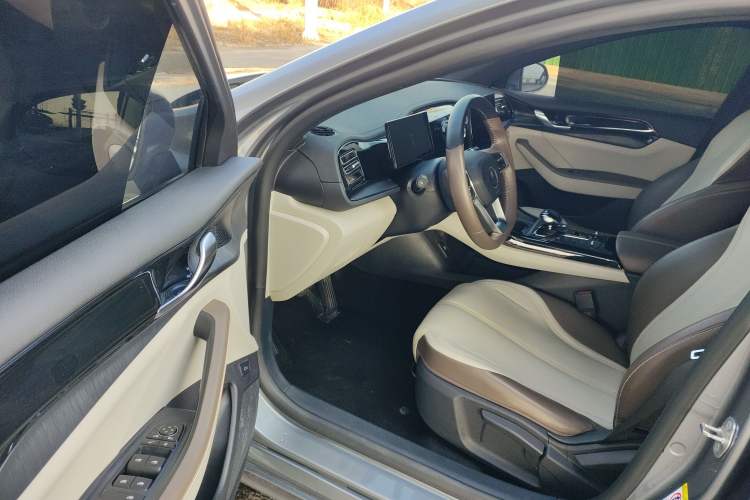 Used BYD Qin PLUS 2023 Champion Edition DM-i 55KM Leading Model