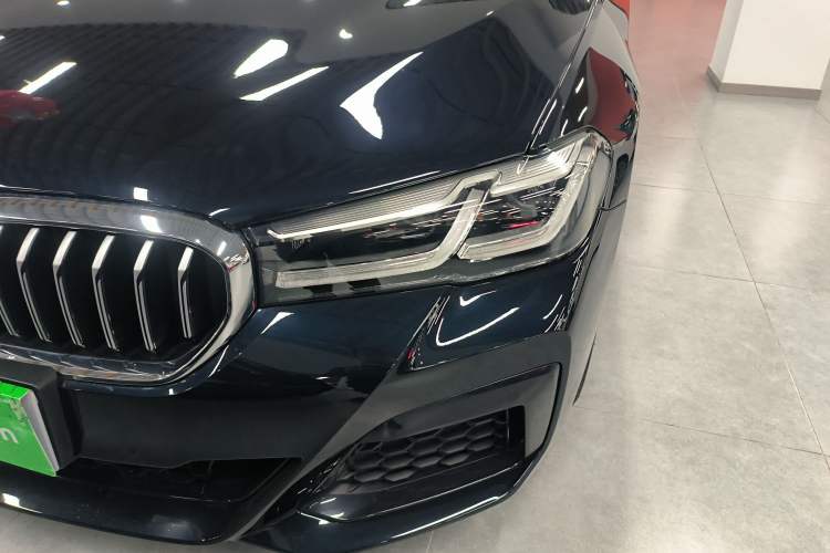 Used BMW 5 Series 2022 Second Facelift 530Li Leading Edition M Sport Package
