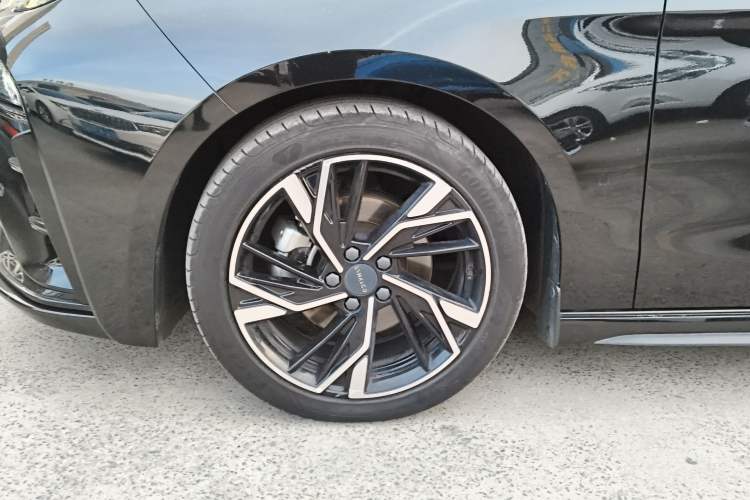 Used Lynk & Co 03 2023 2.0TD DCT JingPro
