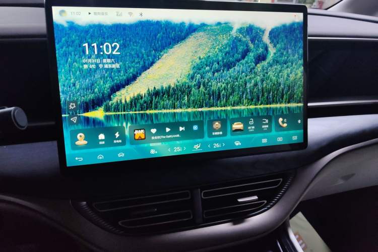 Used Denza D9 2023 DM-i 965 Luxury Model