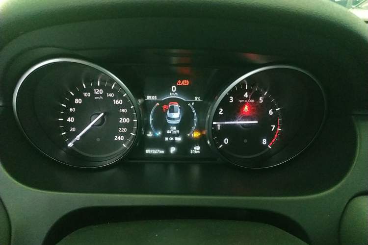 Used Land Rover Discovery Sport 2017 2.0T HSE
