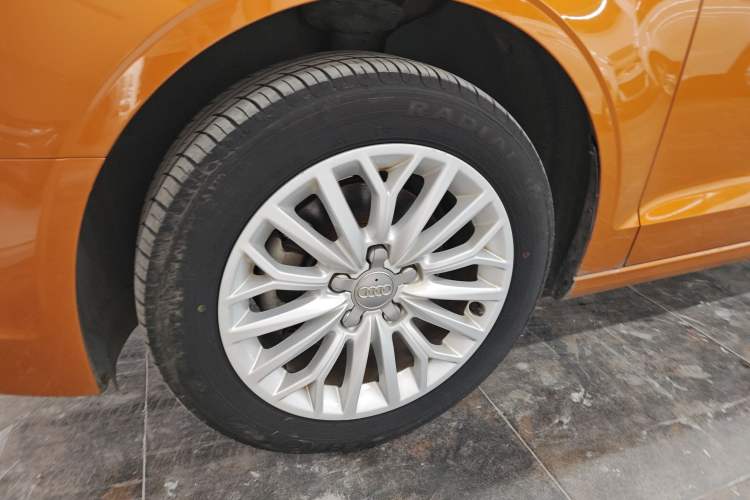 Used Audi A3 2014 Limousine 35 TFSI Automatic Fashion Model
