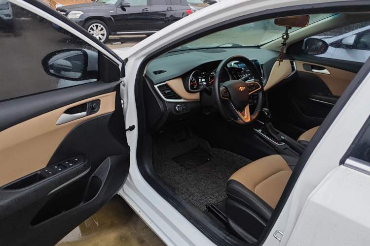 Used Chevrolet Monza 2022 320 Automatic Enjoyment Edition
