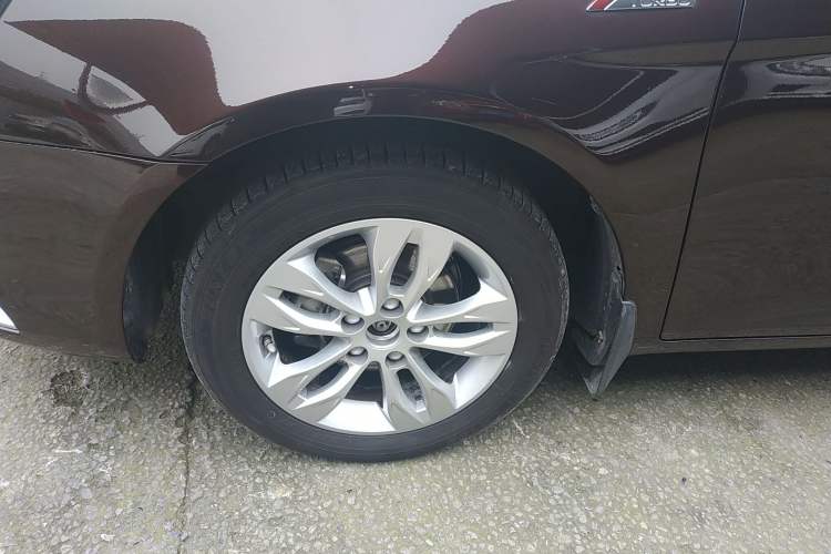 Used Geely Auto Emgrand 2016 Sedan 1.3T CVT Upward Edition