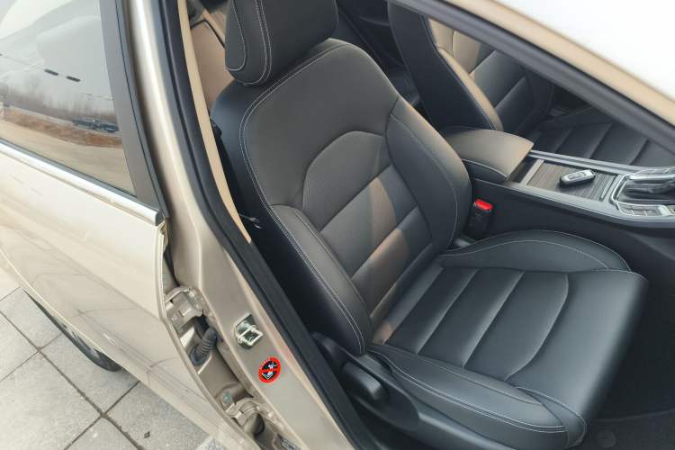 Used Geely Auto Emgrand 2018 1.5L CVT Upward Connect Edition
