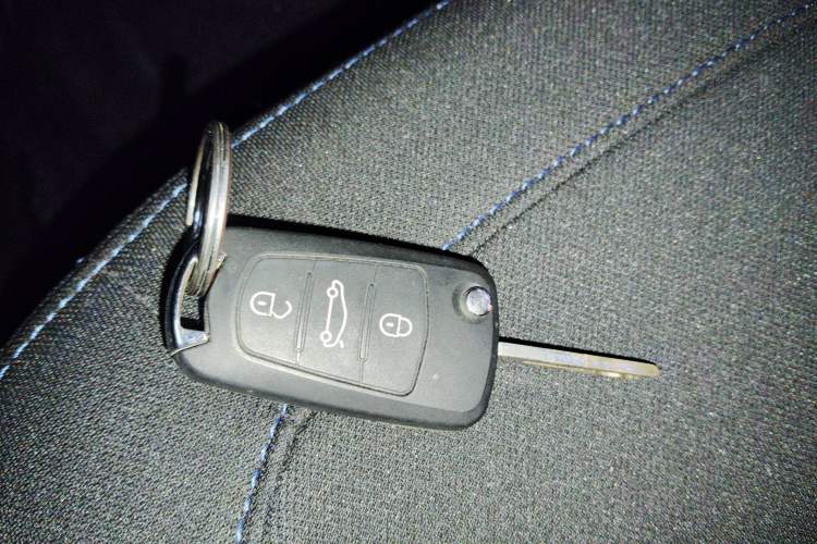 Used Haval H1 2017 Red-Label 1.5L Manual Comfort Model
