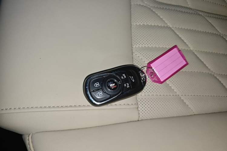 Used Buick GL8 2023 ES Lu Zun Luxury Model
