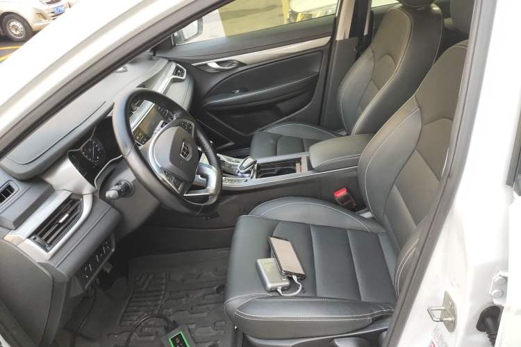 Used Geely Auto Emgrand 2019 Leading Edition 1.5L CVT Luxury Model China VI Standard
