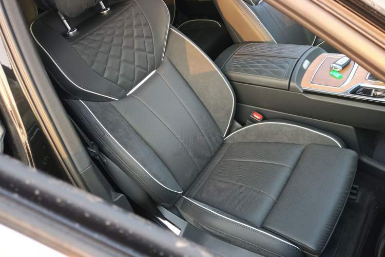 Used Hongqi E-HS9 2021 460 km Range Flagship Edition Six-Seater
