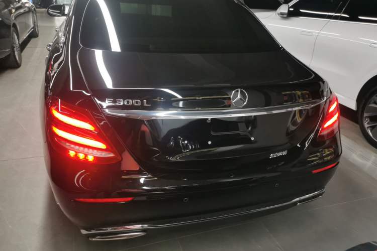 Used Mercedes-Benz E-Class 2019 E 300 L Luxury Model
