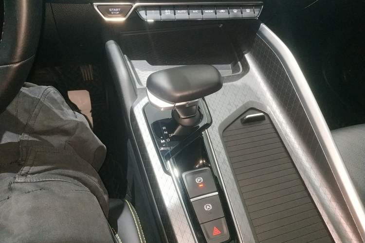 Used Geely Auto Preface 2023 1.5TD Fuyao Version