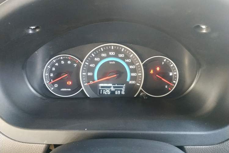 Used Wuling Rongguang V 2019 1.5L Standard Version China VI LAR
