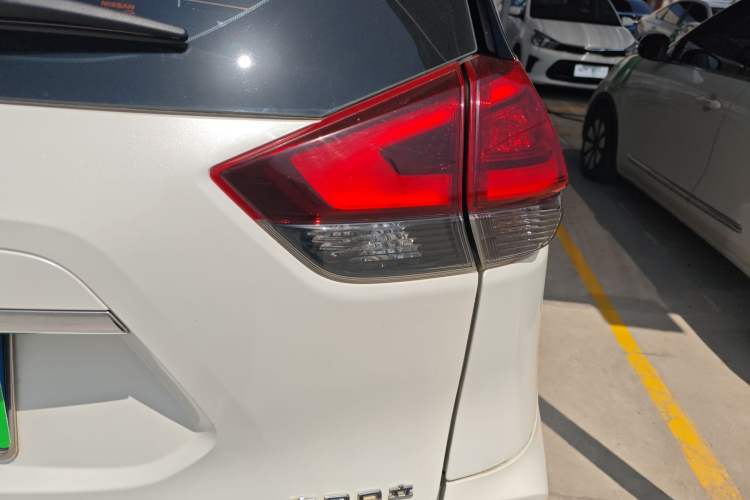 Used Nissan X-Trail 2021 2.0L CVT 2WD XL ITS SmartConnect Comfort Edition
