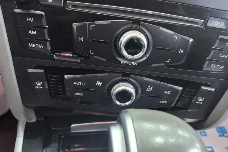 Used Audi A4L 2016 30 TFSI Collector's Edition Automatic Comfort Model
