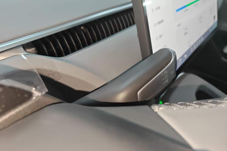 Used XPeng MONA M03 2025 620 Ultra-Long Range Plus