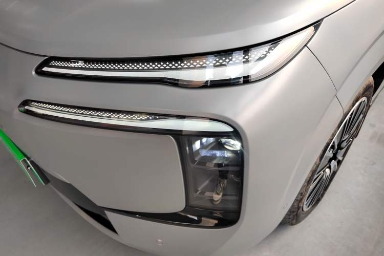 Used Denza N8L 2025 Flagship Model