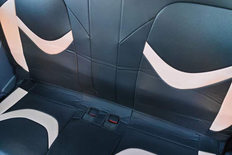 Used Chery QQ Ice Cream 2022 120km Conical Shape Lithium Iron Phosphate
