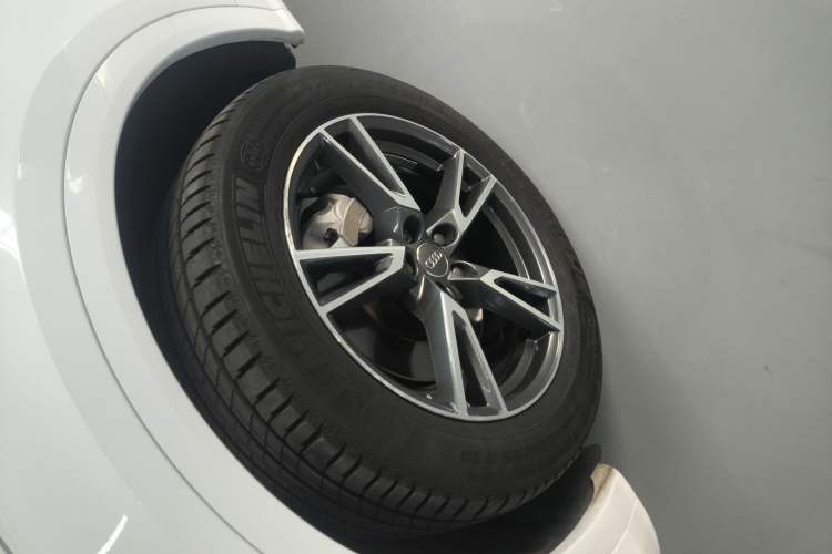 Used Audi Q5L 2020 Updated 40 TFSI Prestige Fashion Edition
