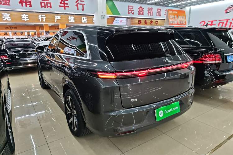 Used Li Auto L7 2023 Pro Model
