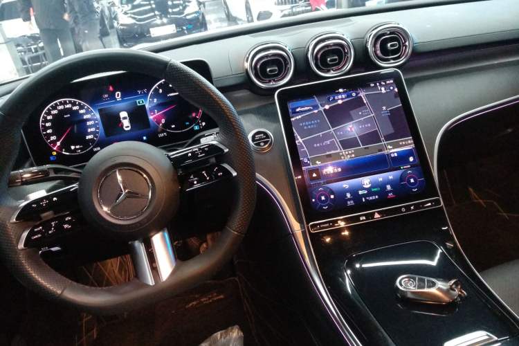 Used Mercedes-Benz C-Class 2023 Restyled C 260 L Sport Edition
