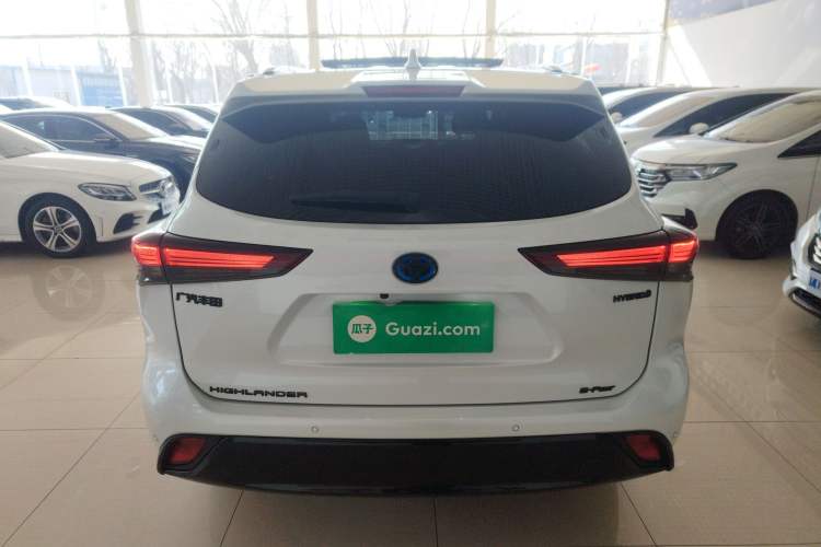 Used Toyota Highlander 2023 2.5L Smart Electric Hybrid Dual-Engine 4x4 Knight Edition 7 Seats
