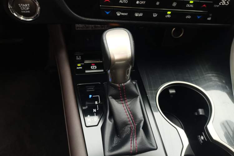 Used Lexus RX 2016 300 Two-Wheel Drive Comfort Edition China VI Standard
