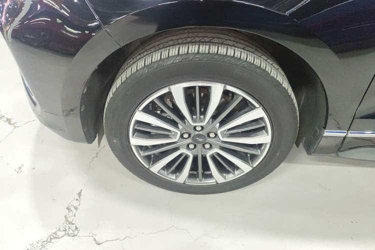 Used Ford Edge 2021 PLUS EcoBoost 245 Two-Wheel-Drive Titanium 7-Seater