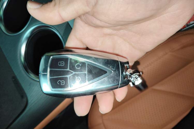 Used Changan CS75 PLUS 2025 4th Generation 1.5T New Blue Whale Smart Luxury Edition
