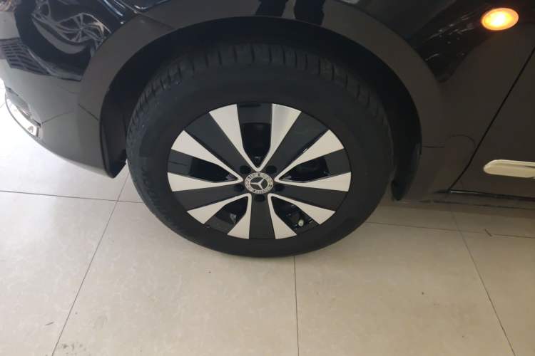 Used Mercedes-Benz Vito 2021 2.0T Elite Version 7 Seats
