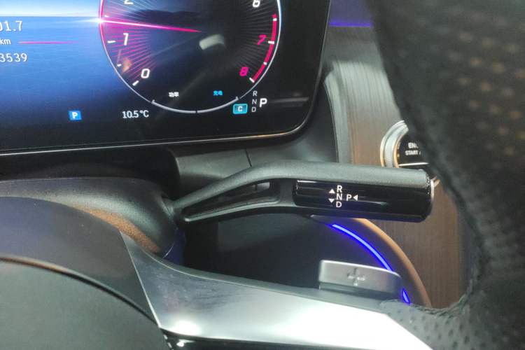 Used Mercedes-Benz GLC 2023 GLC 260 L 4MATIC Luxury Model 5 Seats