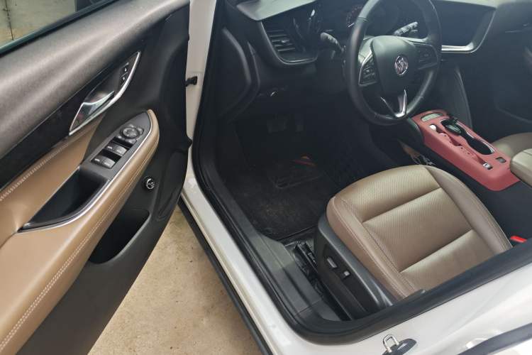 Used Buick Envision 2021 Encore Plus 652T Five-Seat Luxury Model
