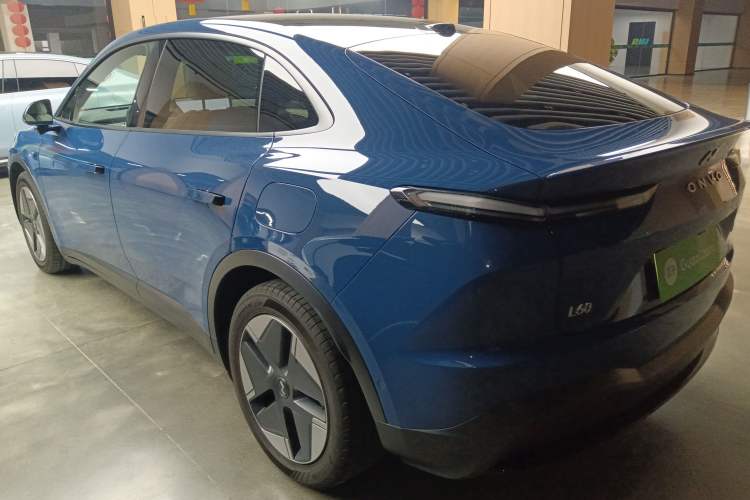 Used ONVO L60 2024 60 kWh Rear-Drive Version
