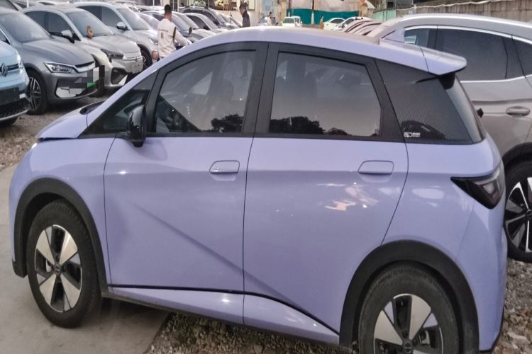 Used BYD Dolphin 2023 420 km Fashion Edition