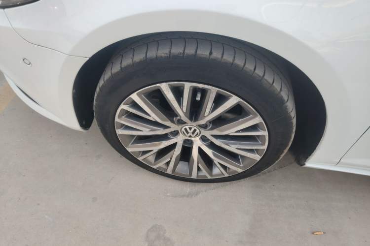 Used Volkswagen FAW-Volkswagen CC 2016 1.8TSI Luxury Model
