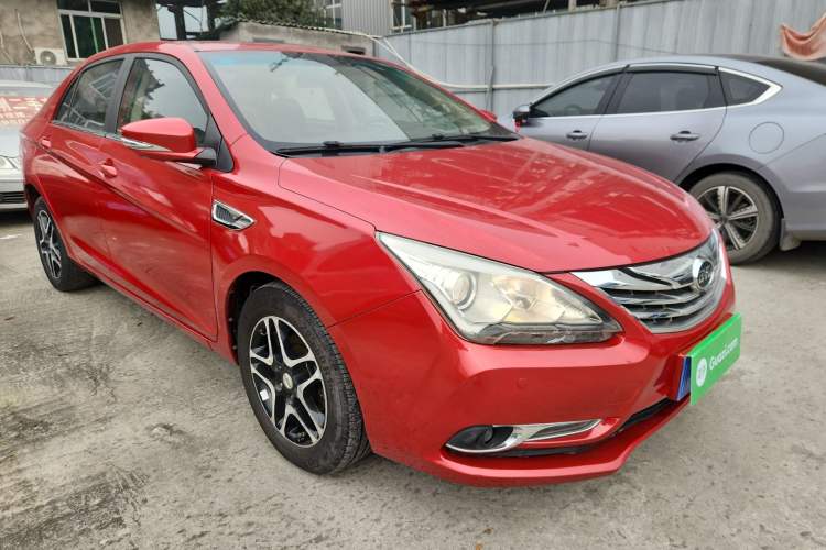 Used BYD G5 2014 1.5TI Manual Flagship Edition

