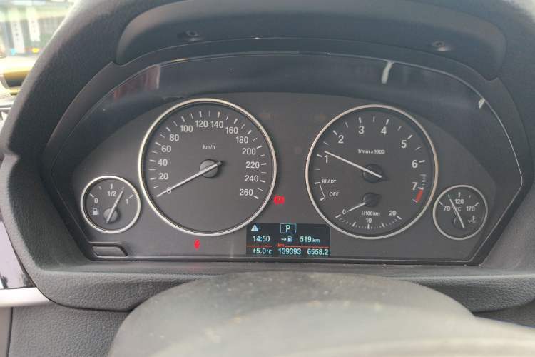 TDK.VehicleDetails.img