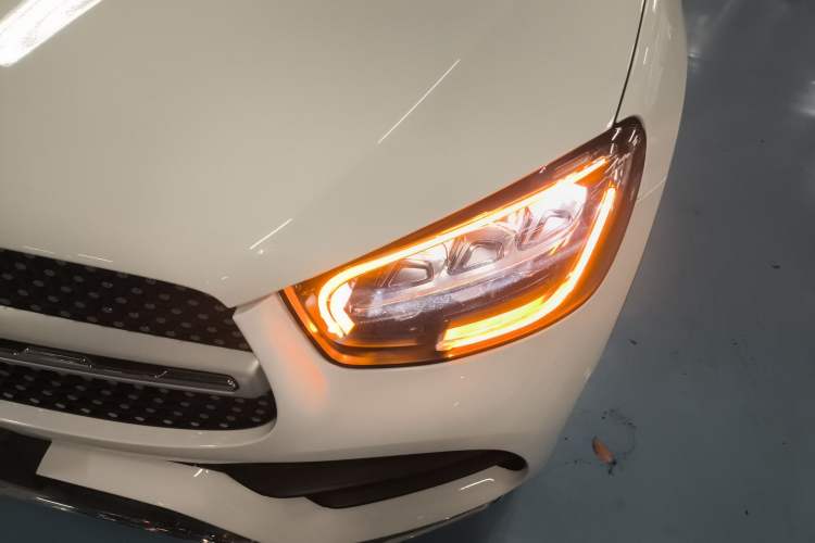 Used Mercedes-Benz GLC 2020 Facelift GLC 260 L 4MATIC Luxury Edition
