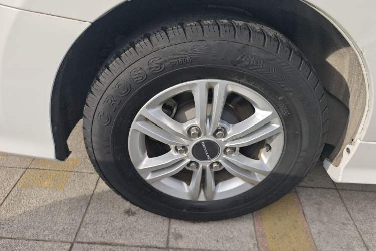 Used SAIC MAXUS G20 2023 ES 2.0T Gasoline Automatic Value Edition
