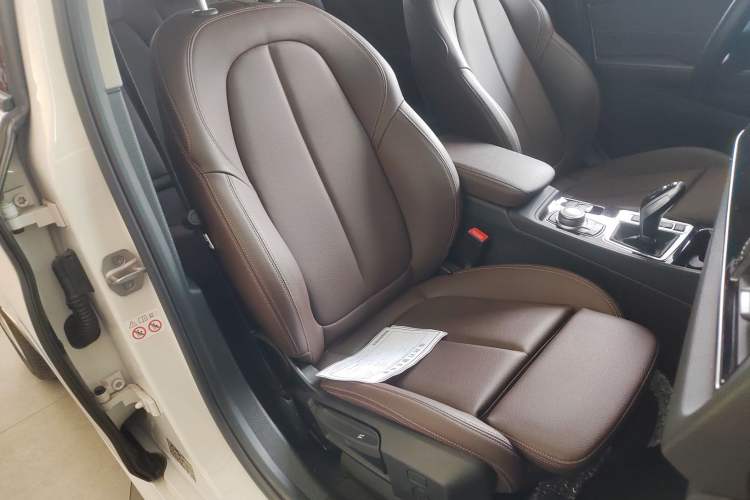 Used BMW 1 Series 2022 120i M Sport Night Edition
