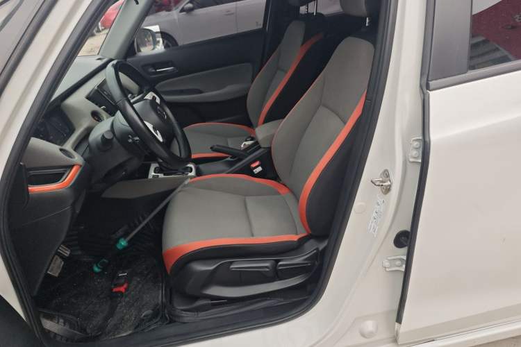 Used Honda LIFE 2021 1.5L CVT SPORT Heartbeat Edition
