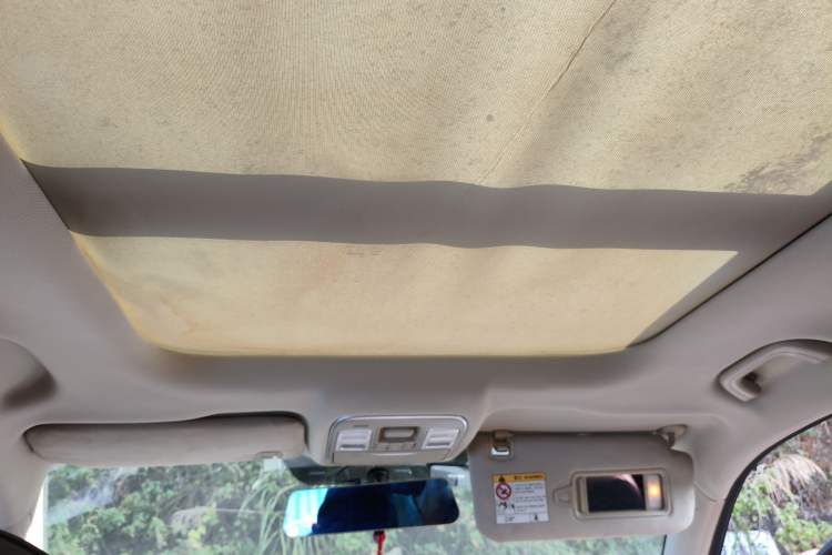 Used Geely Auto Emgrand X7 Sport 2018 1.8TD Manual Two-Wheel Drive Smart Connect 4G Internet Edition